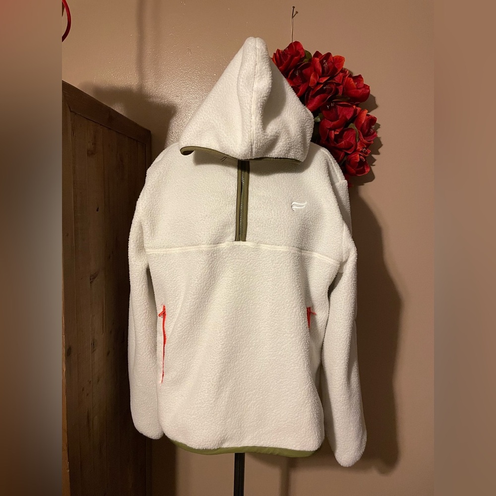 Fabletics The 1/4 Zip Explorer Pullover - Picture 5 of 10